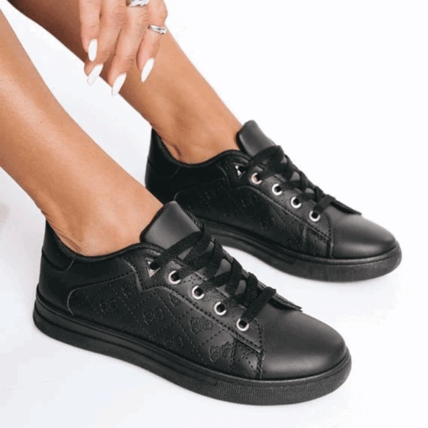 Basic sneakers με ανάγλυφες λεπτομέρειες - Λευκό