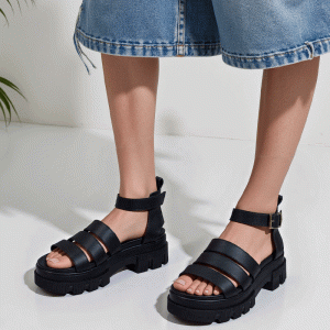 Flatform δερμάτινα με τρακτερωτή σόλα - Μαύρο