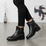 Μποτάκι με Μεταλλική Αγγράφα - Μαύρo