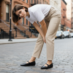 Μπαλαρίνα δερμάτινη με Λουράκι & Μυτερή Μύτη - Μαύρο