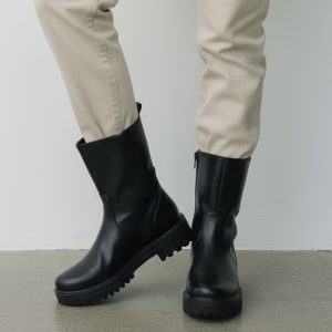 Μποτάκι σε mid μήκος- Μαύρο