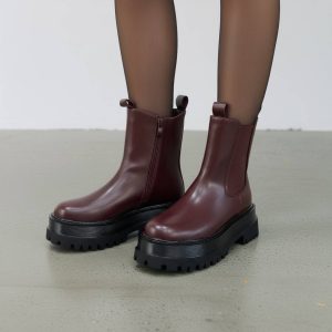 Chelsea Μποτάκια με chunky Σόλα- Μαύρο