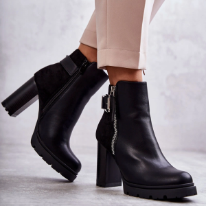 Μποτάκια με Τακούνι & Τρακτερωτή Σόλα - Μαύρα