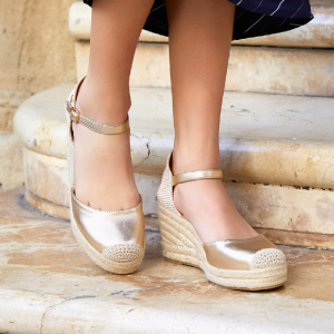 Εσπαντρίγια πλατφόρμα - Χρυσό