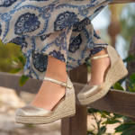 Εσπαντρίγια πλατφόρμα - Χρυσό